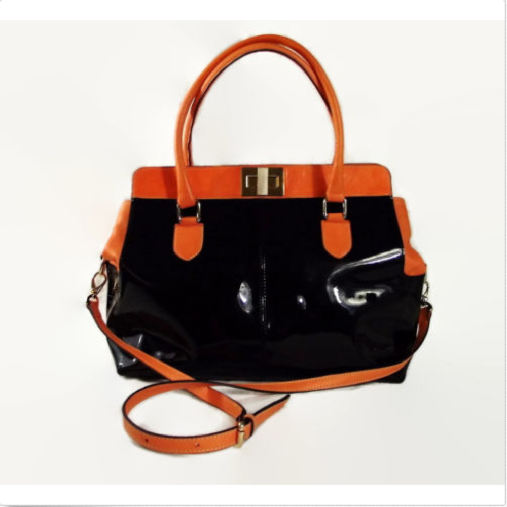 🚫SOLD🚫 Asia Bellucci Patent Leather Bag - Picture 2 of 7